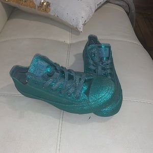 Sparkly Converse ⭐️